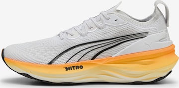 Chaussure de course 'ForeverRun Nitro™ 2' PUMA en blanc : devant