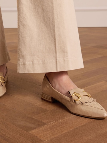 MANFIELD Loafer in Beige
