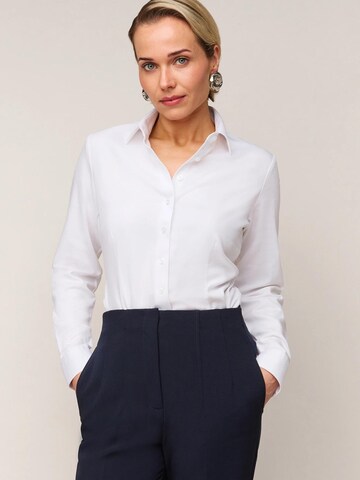 Blouse folklorique Vander Amsterdam en blanc : devant