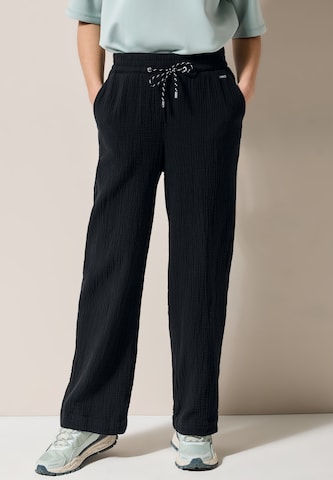CECIL Loose fit Pants in Black: front