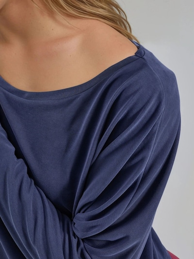Busem T-shirt en S en marine, Vue avec produit