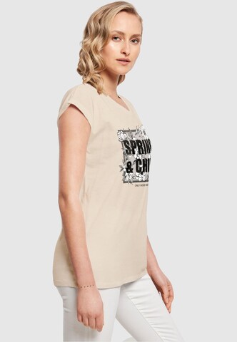 T-shirt 'Spring And Chill' Merchcode en beige