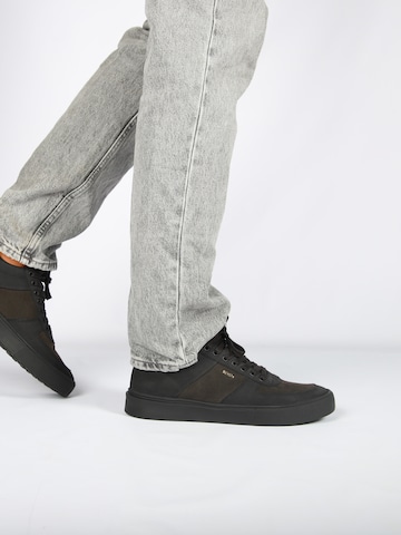 BLACKSTONE Låg sneaker 'Crag Ragner CG177' i svart