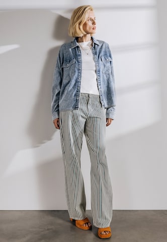 MUSTANG Flared Jeans 'Style Madison Wide' in Grün