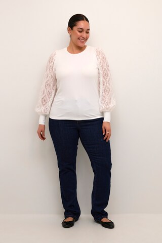 KAFFE CURVE Blouse 'Nioma' in Wit