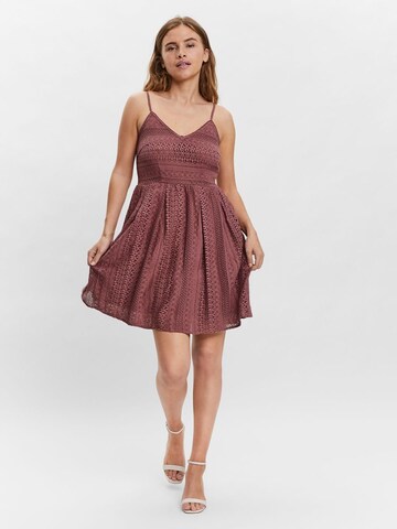 VERO MODA - Vestido 'Honey' en rosa