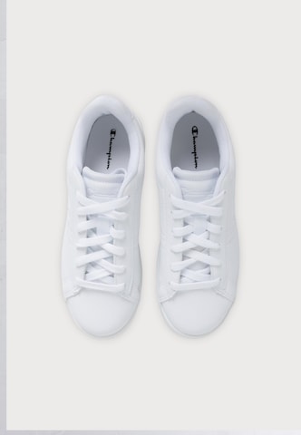 Champion Sneaker 'ACE COURT' in Weiß: oben