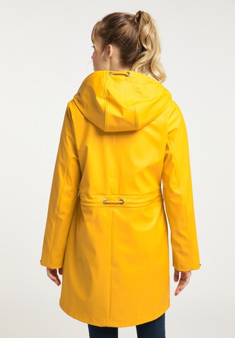 ICEBOUND Raincoat in Yellow