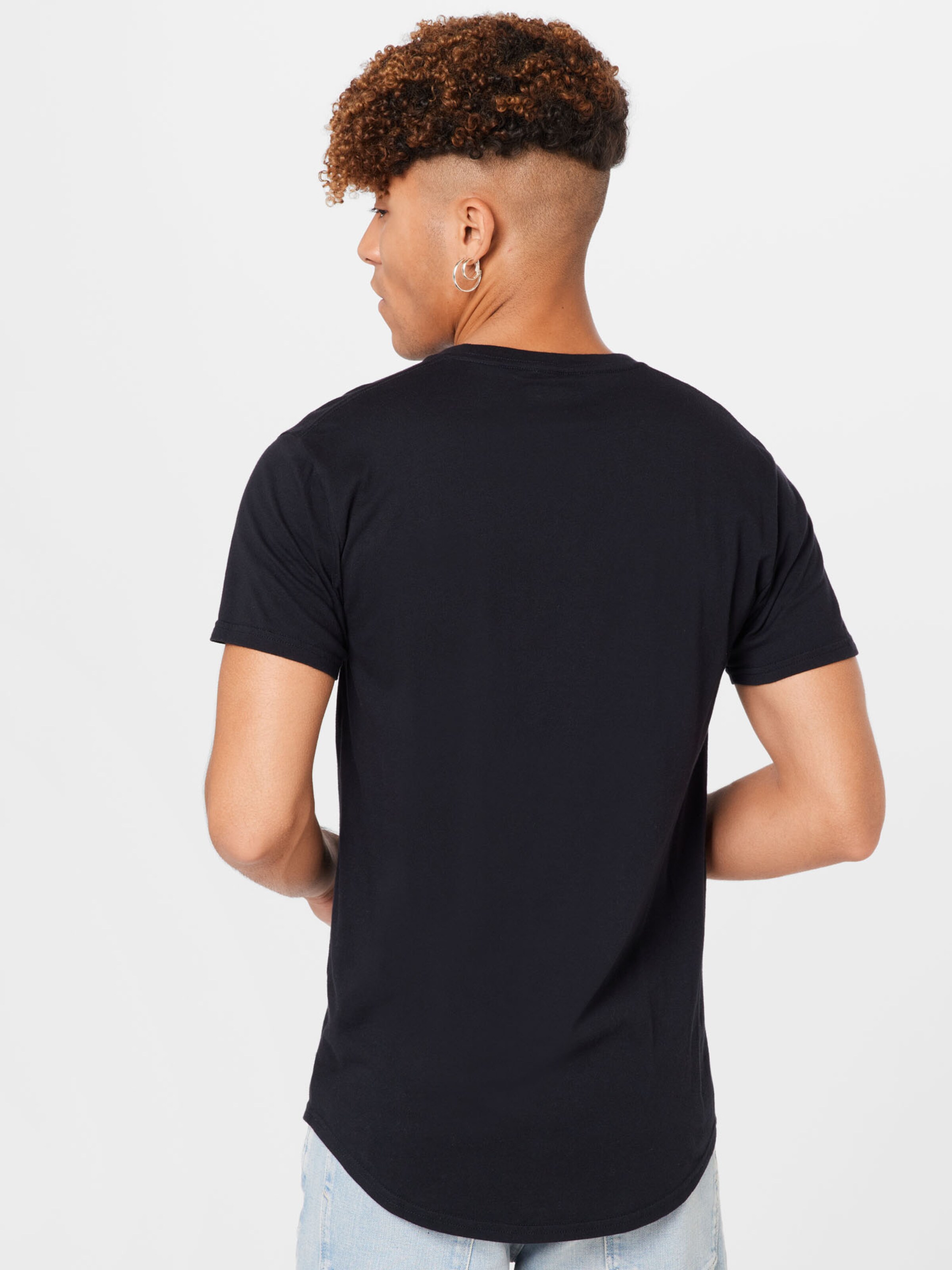 Männer Shirts HOLLISTER T-Shirt in Schwarz - HI36882 Männer Shirts HOLLISTER T-Shirt in Schwarz - HI36882