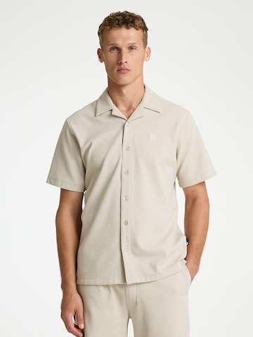 CHASIN' Shirt in Beige: Vorderseite