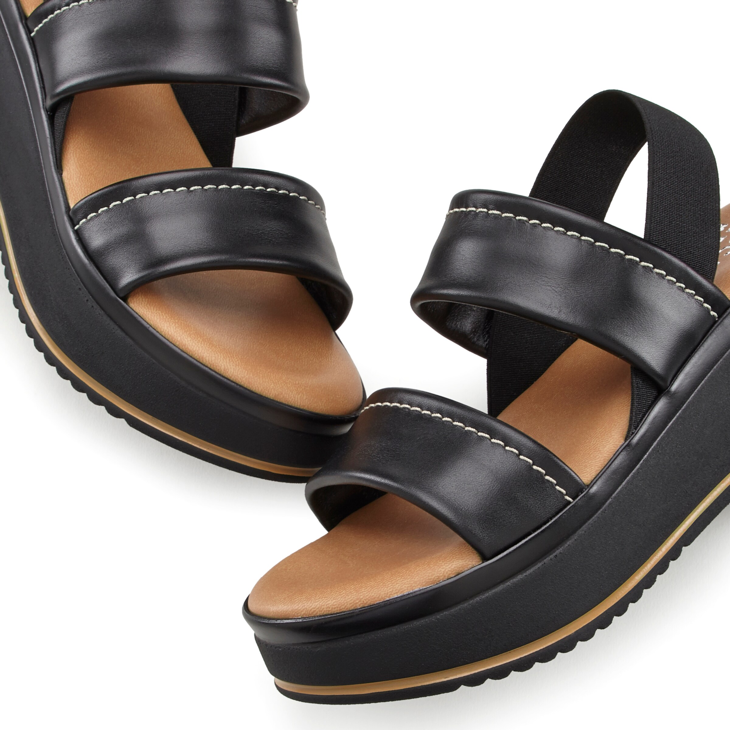 LASCANA Sandals in Black