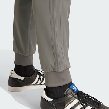 ADIDAS ORIGINALS Tapered Trousers in Grey