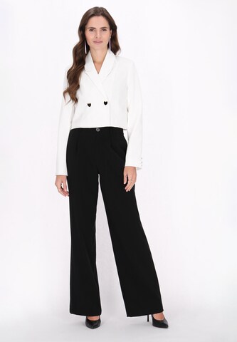faina Blazer in White