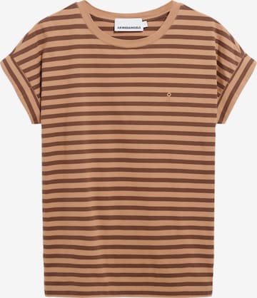 T-shirt ARMEDANGELS en marron : devant