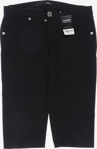 phard Shorts in L in Black: front