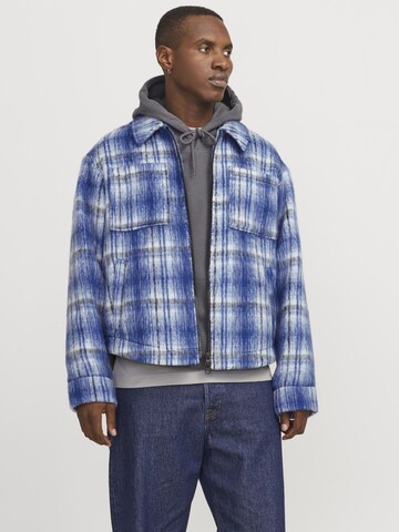 JACK & JONES Between-season jacket in Blue: front