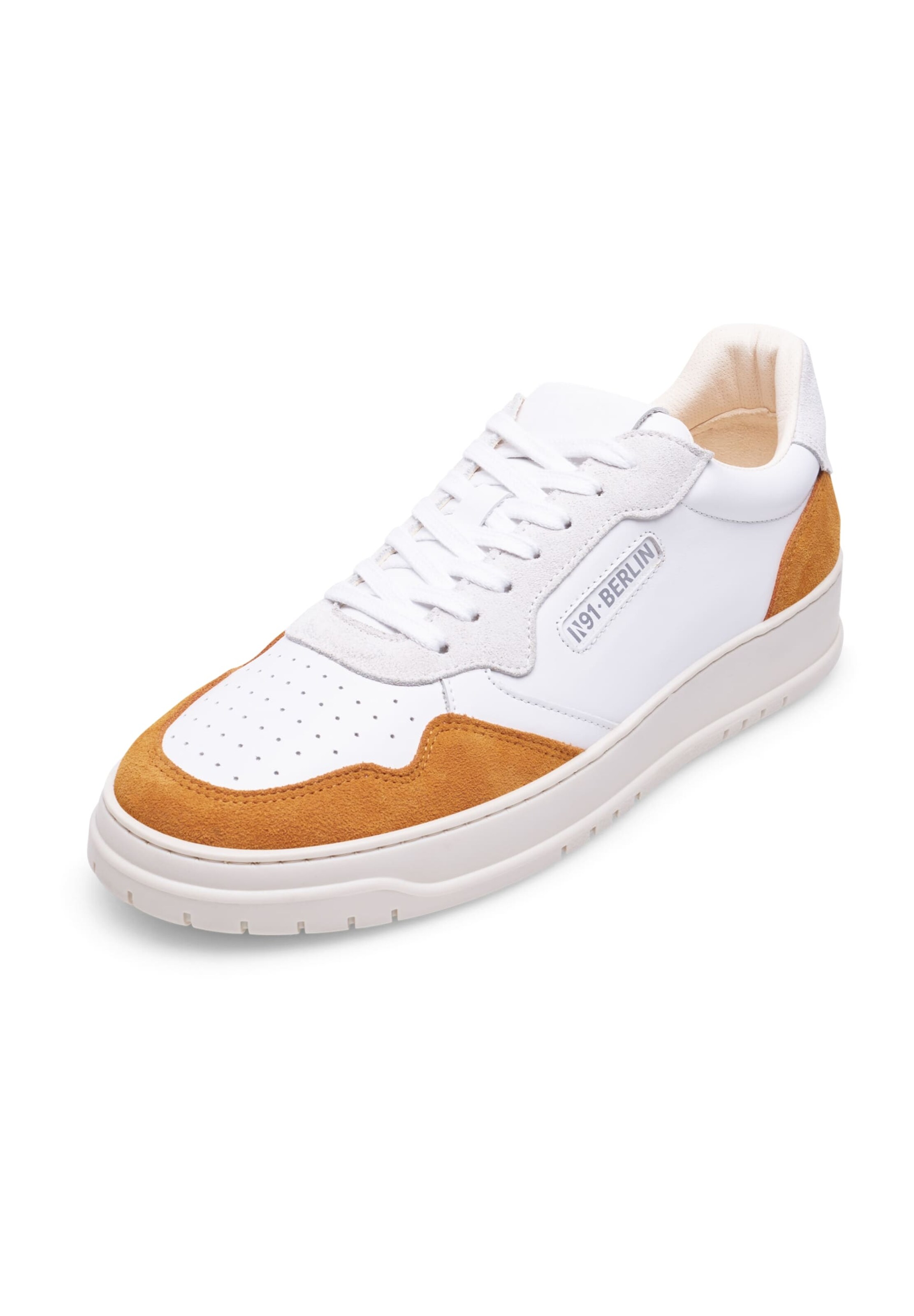 N91 Platform trainers 'Vintage One AD' in White: front