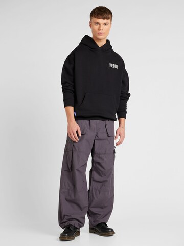 WEEKDAY Loose fit Cargo Pants 'Piper' in Grey