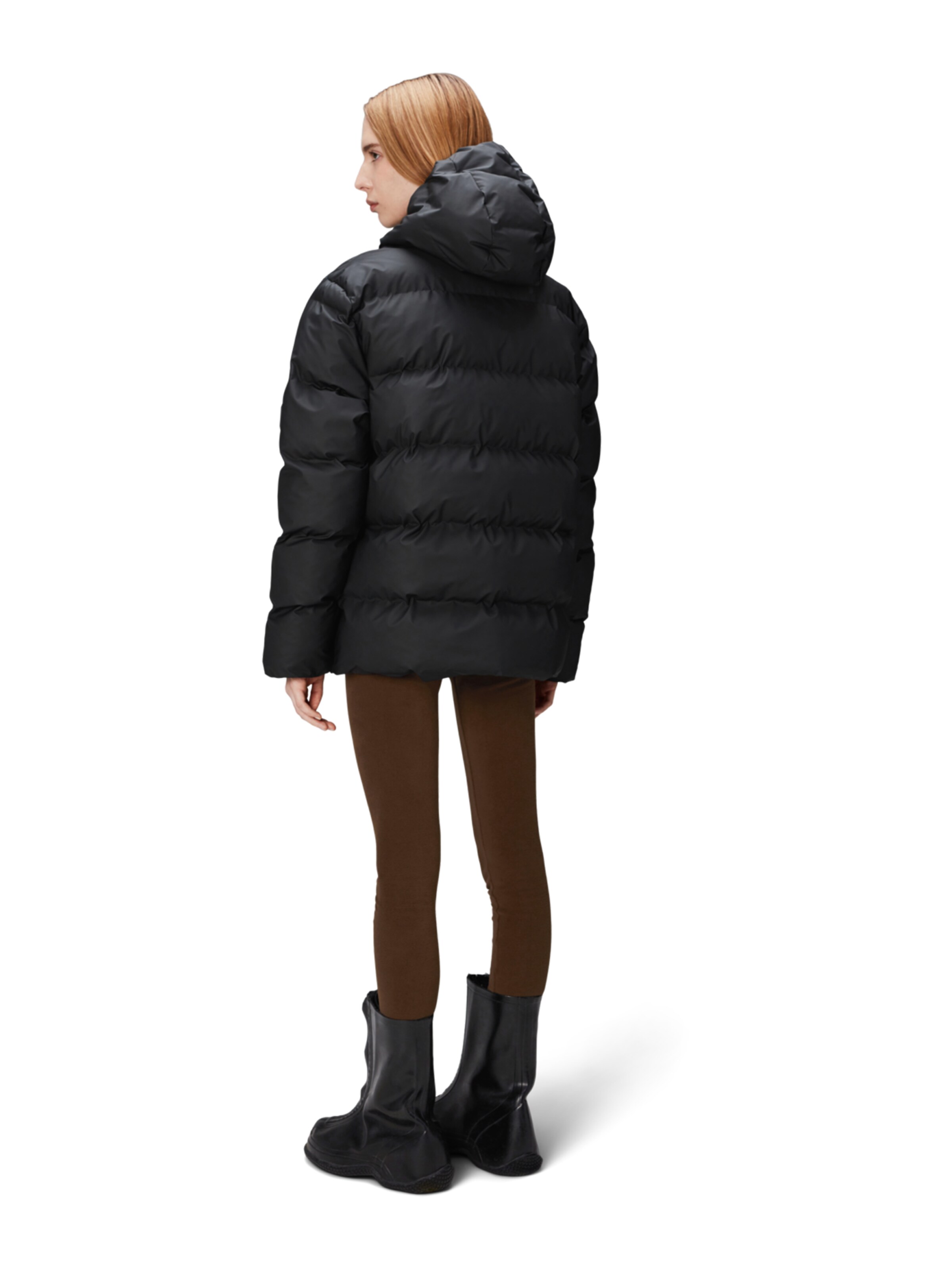 RAINS Vinterjacka 'Alta' i svart