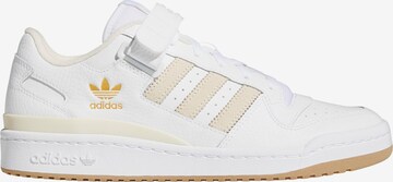 ADIDAS ORIGINALS Låg sneaker 'Forum' i vit