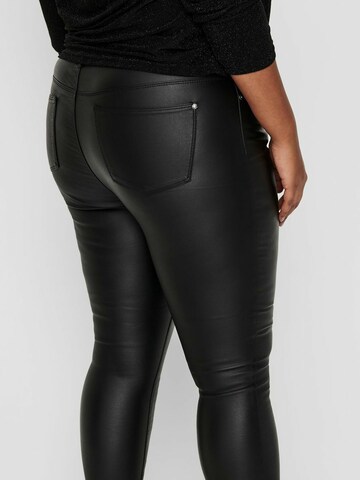 Coupe slim Jean 'CARANNY' ONLY Carmakoma en noir