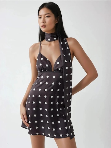 Hiccup - Vestido em preto: frente