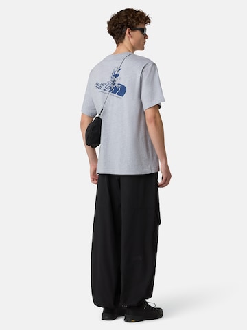 THE NORTH FACE Футболка 'Run Graphic' в Серый