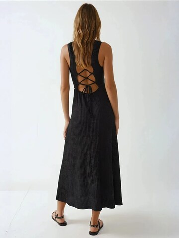 Hiccup - Vestido em preto