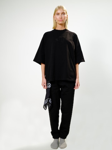 Alessandro Magno Regular Pants 'Core 2.0' in Black: front