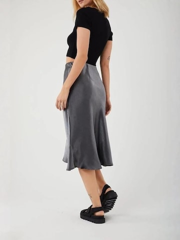 Gonna di MixRay in grigio