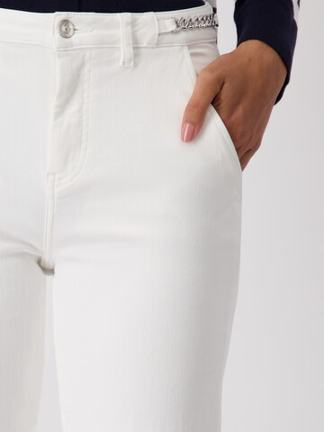 monari - regular Pantalón en blanco