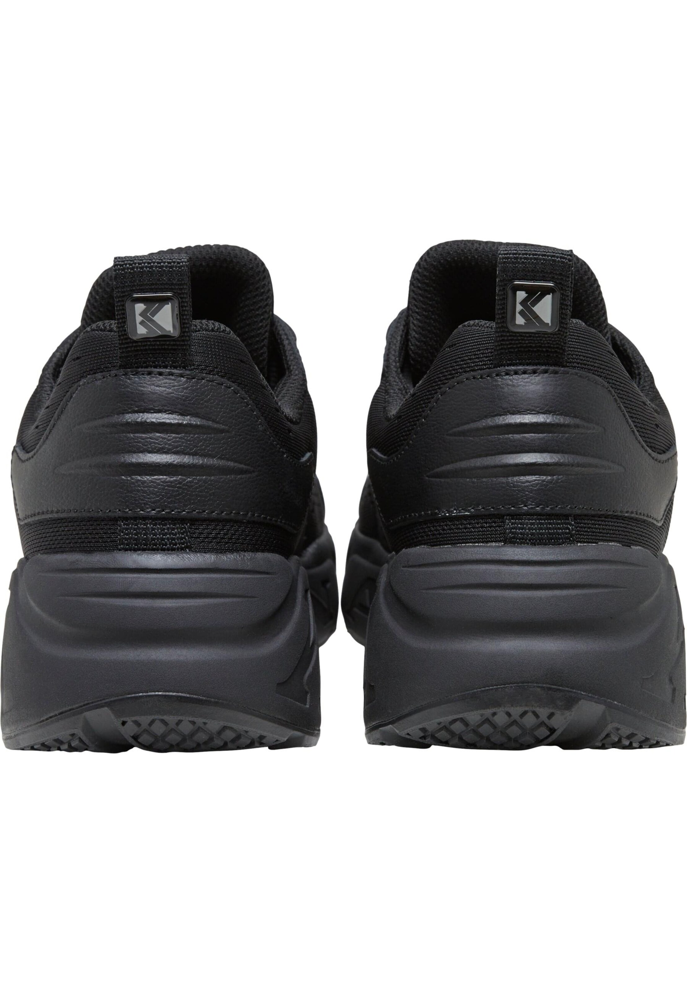 Sneaker bassa di Karl Kani in nero