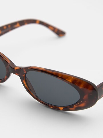 Lunettes de soleil Pull&Bear en marron