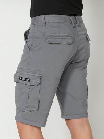 Regular Pantalon cargo KOROSHI en gris