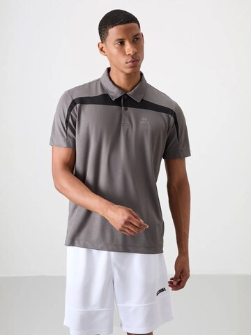 Tommy Life Shirt in Grey