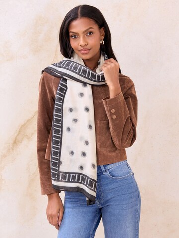 Lipsy Schal in Beige