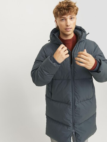JACK & JONES Зимняя куртка 'JORVesterbro' в Зеленый