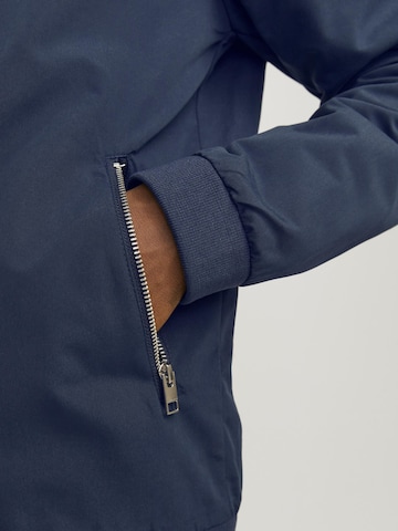 JACK & JONES Преходно яке 'JJERush' в синьо