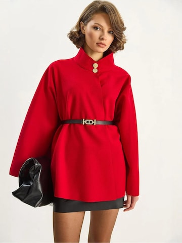 Bianco Lucci Tussenmantel in Rood: voorkant