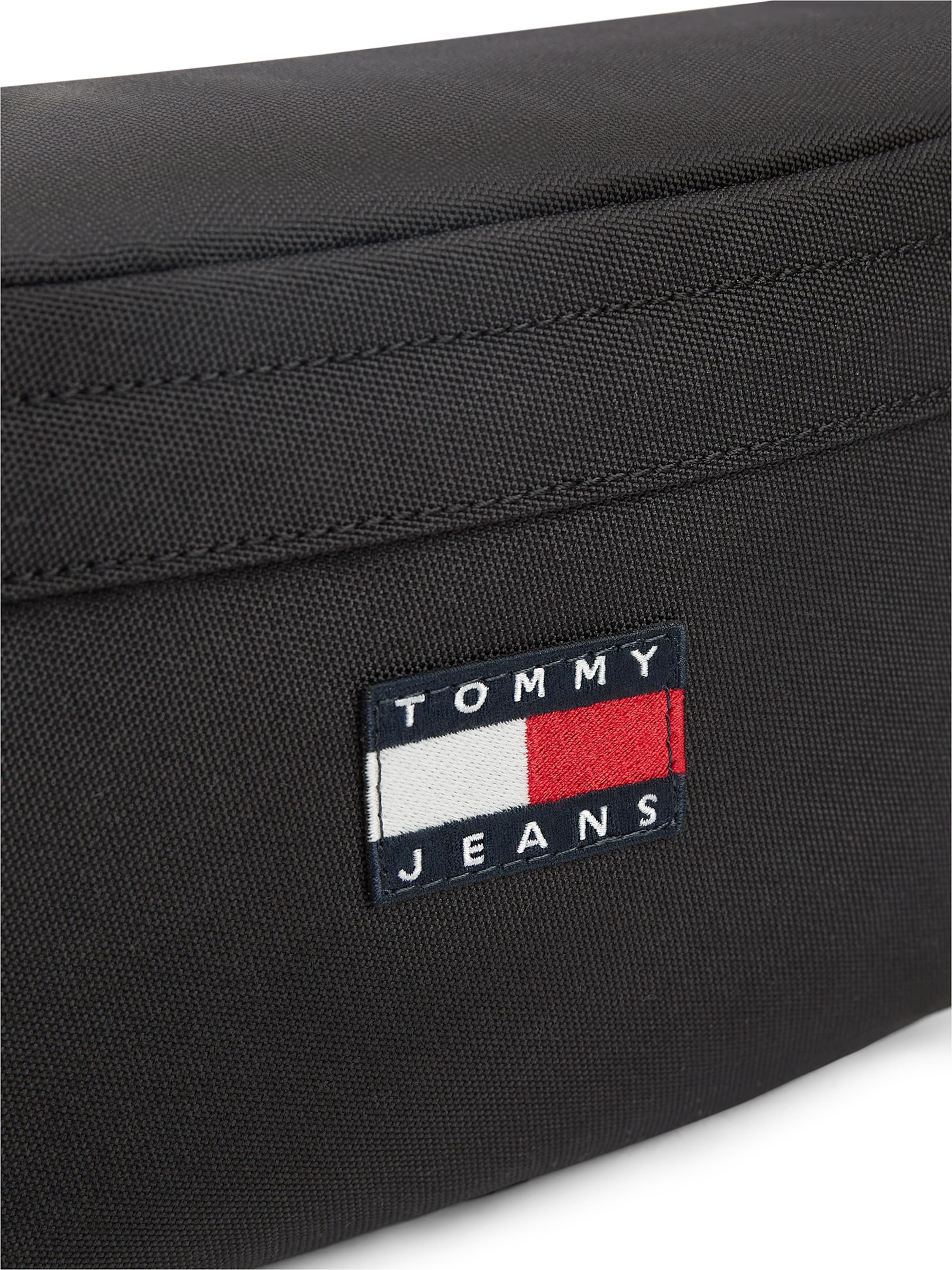 Tommy Jeans Τσαντάκι μέσης 'Essential' σε μαύρο
