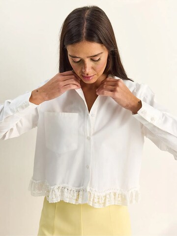 Camicia da donna di Bianco Lucci in bianco