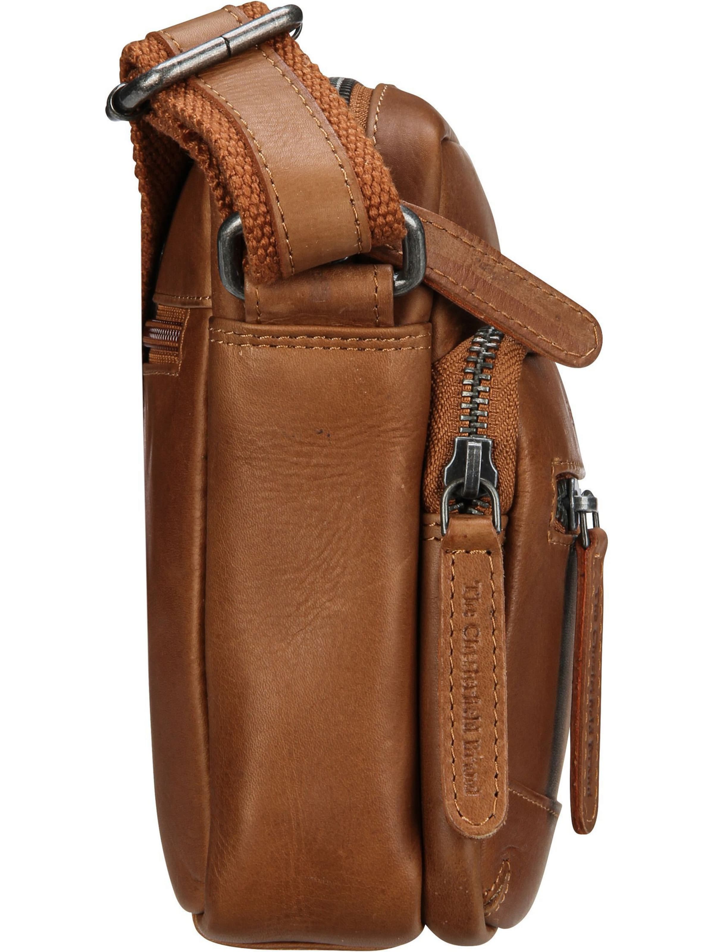 The Chesterfield Brand Crossbody Bag in Brown