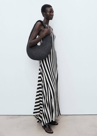 MANGO Kleid in Schwarz: Vorderseite