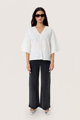 SOAKED IN LUXURY Blouse 'SLJoella' in Wit