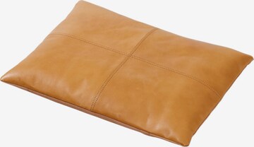 cinas Pillow 'Rib' in Brown: front