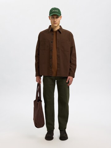 SELECTED Regular fit Button Up Shirt 'SLHTRAVIS' in Brown