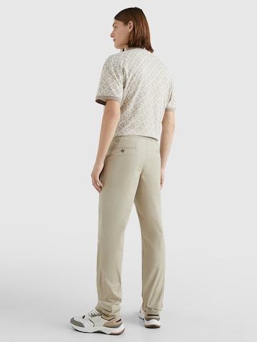 TOMMY HILFIGER Regular Trousers in Grey