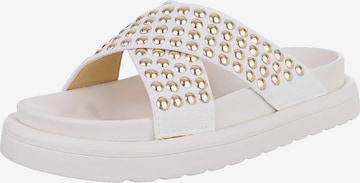 Ital-Design Mules in White: front