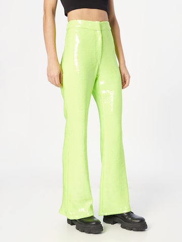 évasé Pantalon River Island en vert : devant