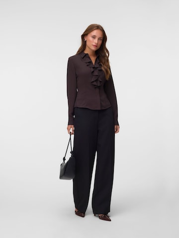 Chemisier 'AWBIZZY' VERO MODA en marron
